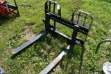Bobcat Quick Attach Pallet Forks