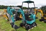 AGT Industrial QK16R Mini Excavator