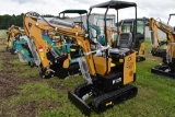 AGT Industrial H12R Mini Excavator