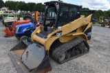 CAT 257B Skid Steer with Tracks