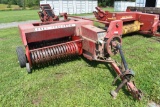 Massey Ferguson 124 Sqaure Baler