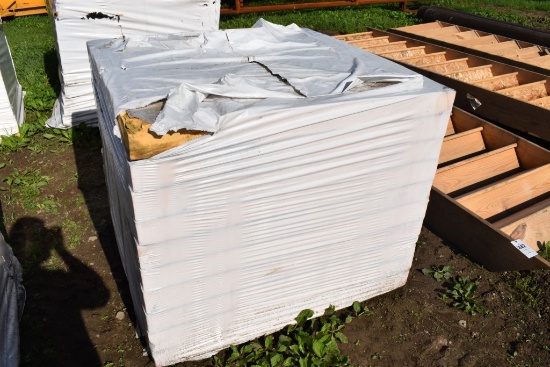 10 Pieces of 48" x 48" x 4" Insulation