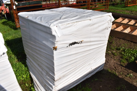 Pallet of 48" x 48" Trapezoid Insulation