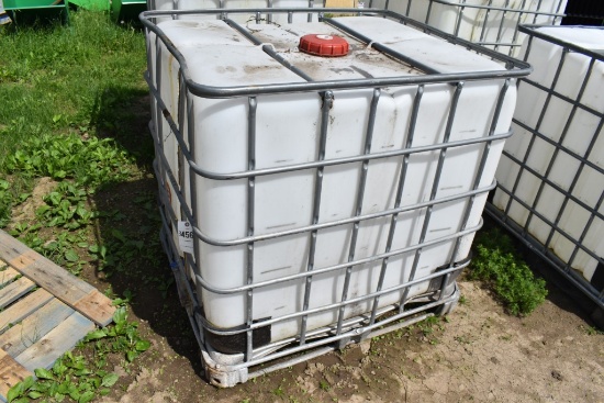 275 Gallon Liquid Tote