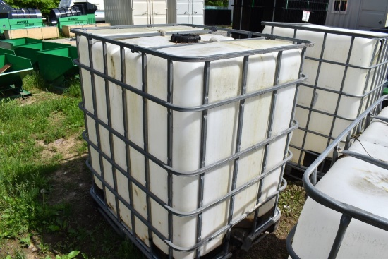 330 Gallon Liquid Tote