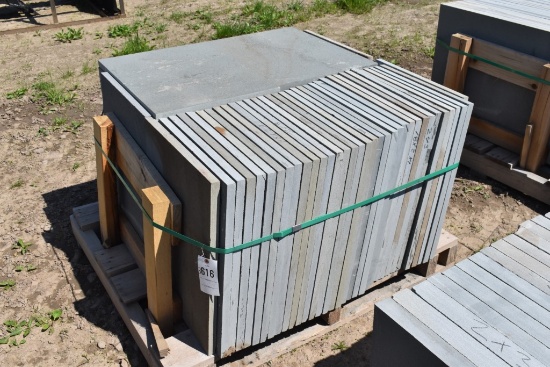 Pallet of 18" x 24" Bluestone Pieces