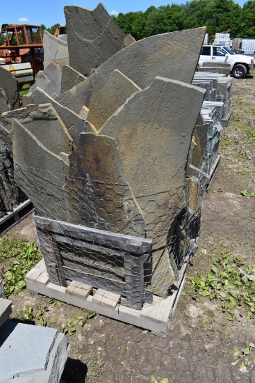 Pallet of Irregular Standup Stone