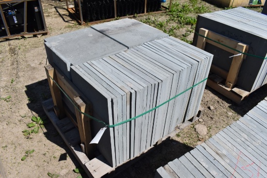 Pallet of 18" x 24" Bluestone Pieces