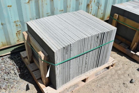 Pallet of 24" x 30" Bluestone Pieces