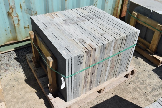 Pallet of 24" x 36" Bluestone Pieces