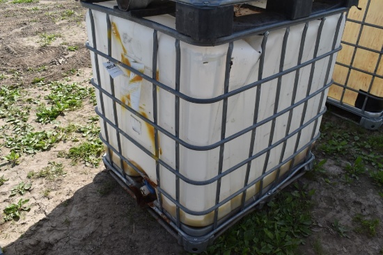 275 Gallon Liquid Tote