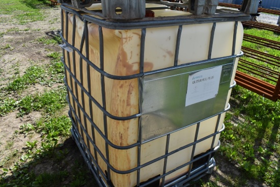 330 Gallon Liquid Tote