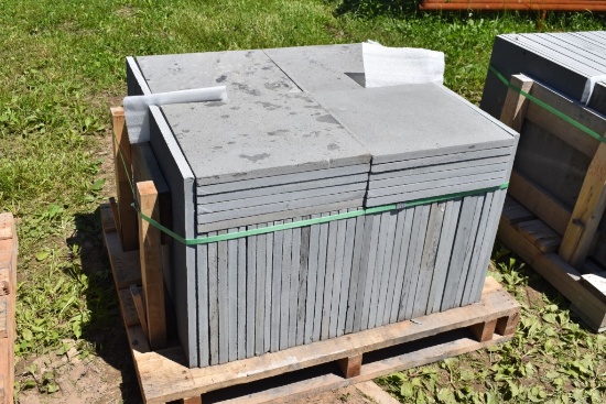 Pallet of 18" x 18" Bluestone Pieces
