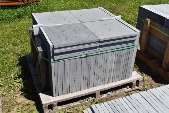 Pallet of 18" x 18" Bluestone Pieces