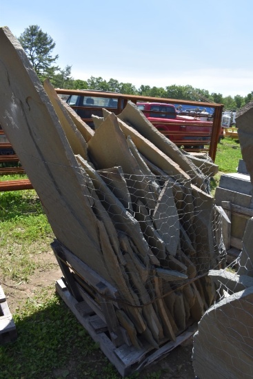 Pallet of Irregular Standup Stone