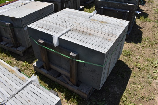 Pallet of 24" x 24" Bluestone Pieces