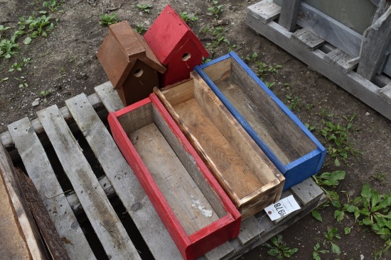 3 Planters and 2 Wooden Bird Houses