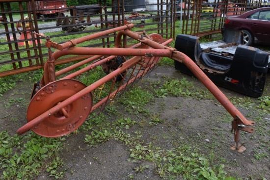 Massey Ferguson MF37 Side Delivery Rake