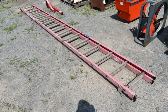 32' Fiberglas ladder