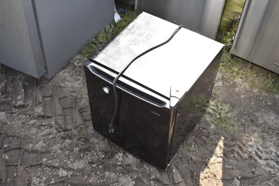 Haier Mini Refrigerator