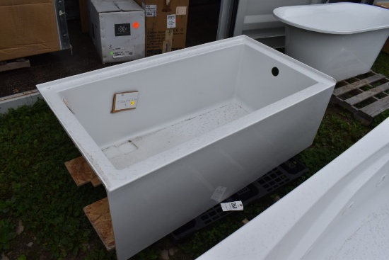 New Fiberglass Bath Tub