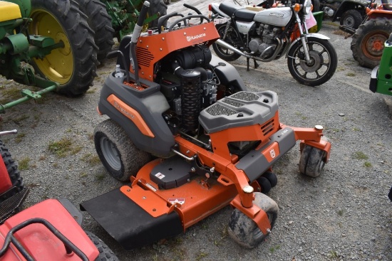 Husqvarna Professional V 554 Zero Turn Mower
