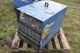 Miller Dimension 652 Welder
