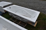 New Clarke Fiberglass Jacuzzi Bath Tub