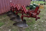 International 450 4 Bottom Plow