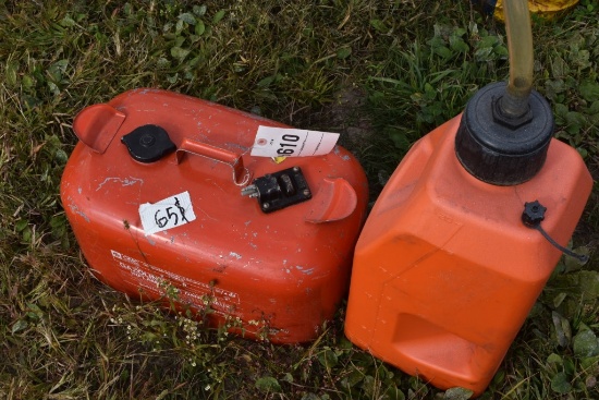 Boat Gas Tank and LC2 Gas Can