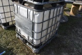 275 Gallon Liquid Tote