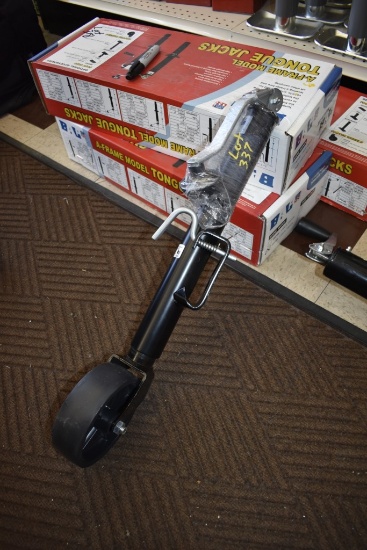 Fleetwood 29005 Top Wind Tongue Jack with Wheel