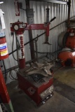 Coats 5030E Tire Machine