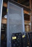 BeeWise 8' x 24