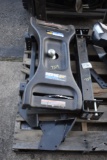 Reese Signature Series 30000lb Gooseneck with Misc Hardware