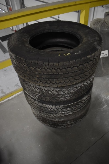 4 Bridgestone Dueler A/T LT265/70R17 Tires