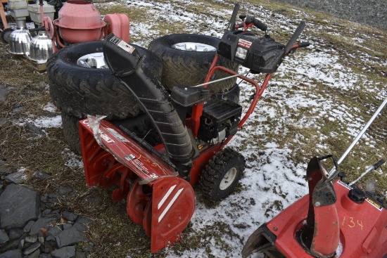Tory Bilt Storm 2620 Snow Blower