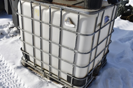 275 Gallon Liquid Tote