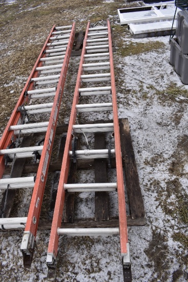 Louisville 28' Fiberglass Extension Ladder