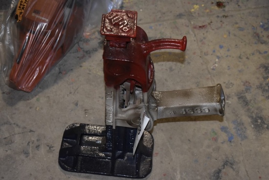 Harvey 715 15 Ton Railroad Jack