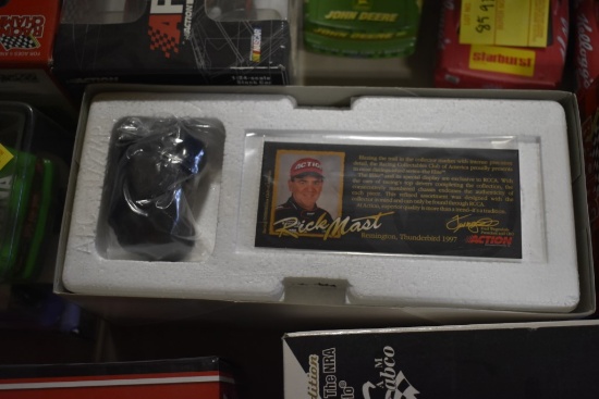 Elite Rick Mast Remington Stock Car