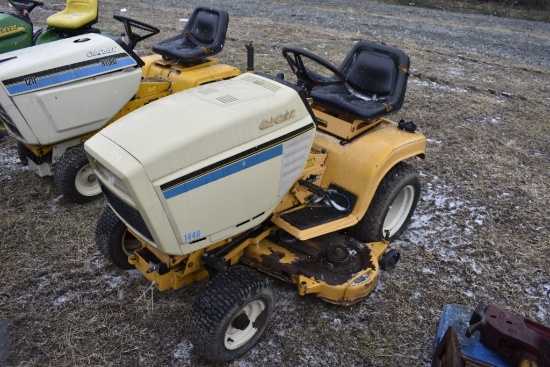 Cub Cadet 1440 Lawn Tractor