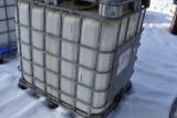 275 Gallon Liquid Tote