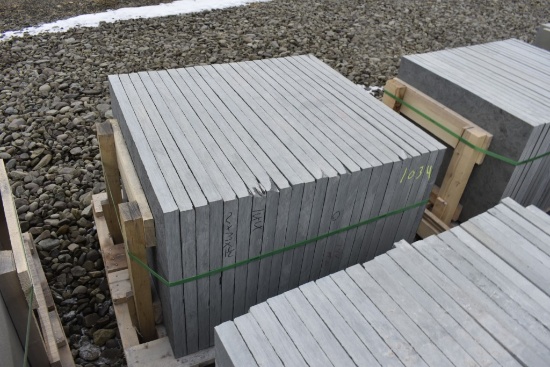 Pallet of 24" x 36" x 1.5" Thermal Bluestone Pieces