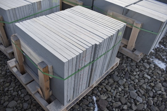 Pallet of 24" x 30" x 1.5" Thermal Bluestone Pieces