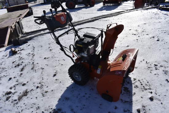 Husqvarna ST 227 Snow Blower