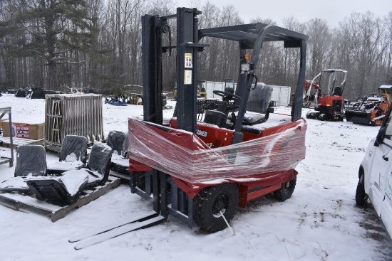 Traner TR15 Electric Forklift
