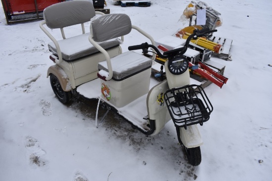 Meco M3 Electric 3 Wheel Car