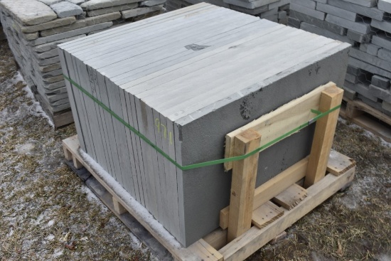 Pallet of 24" x 36" x 1.5" Thermal Bluestone Pieces
