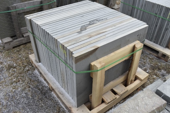 Pallet of 24" x 36" x 1.5" Thermal Bluestone Pieces